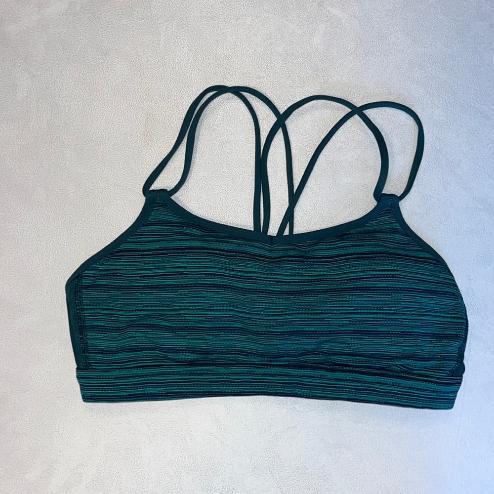 Lululemon Sports Bra size 4